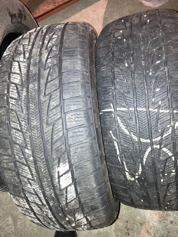 Cauciucuri iarna 215/55 r16