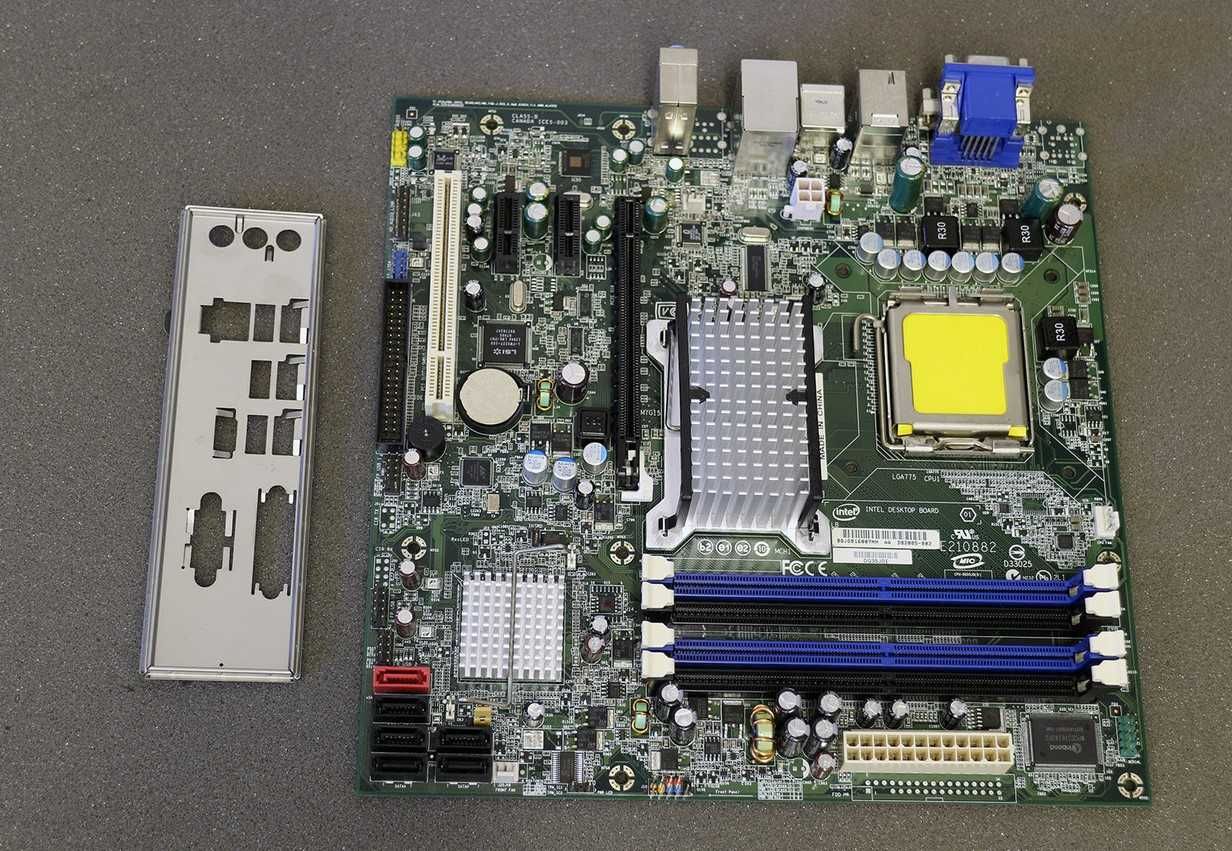 Placa de baza sk 775 - Intel DQ35JOE