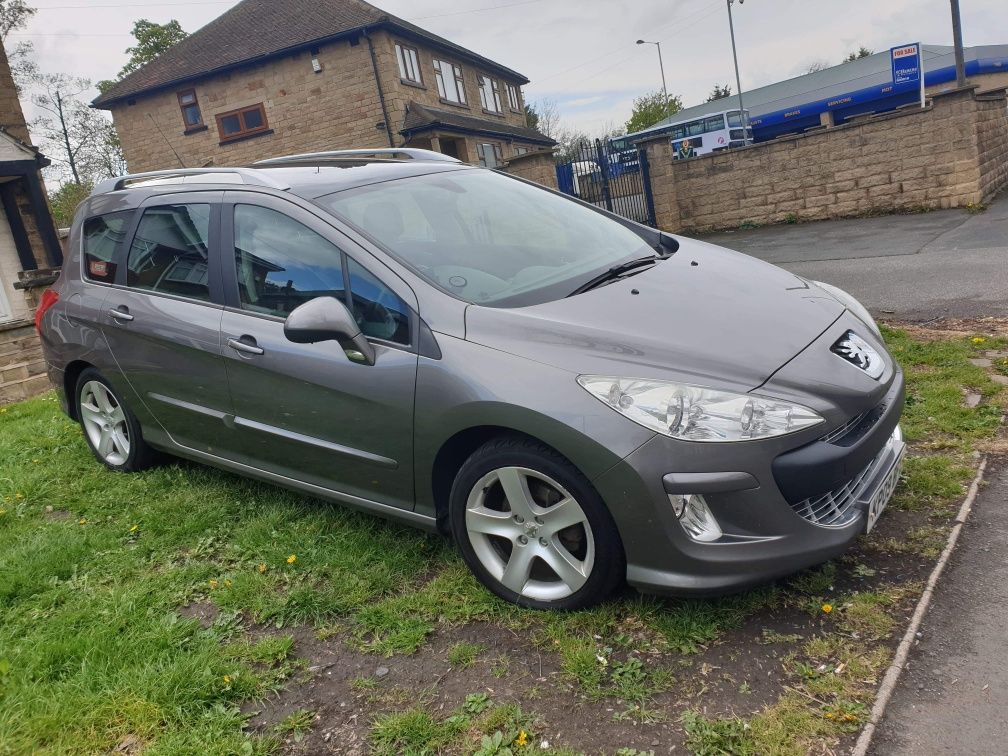 Пежо 308 СВ Комби 2.0 хди дизел 136кc на части Peugeot 308sw