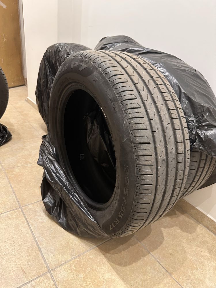 Летни гумиPirelli 225/55/ R17 97Y run flat
