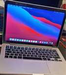 Vand MacBook Pro 13 stare foarte bună