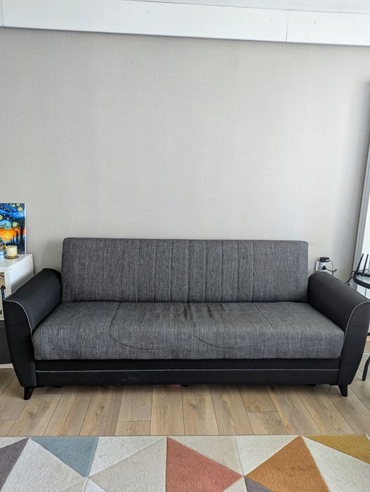 Разтегателен 4-местен диван