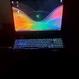 Лаптоп за игри Acer Predator Helios Neo 16" i7 4070 RTX 32 GB 2 TB SSD