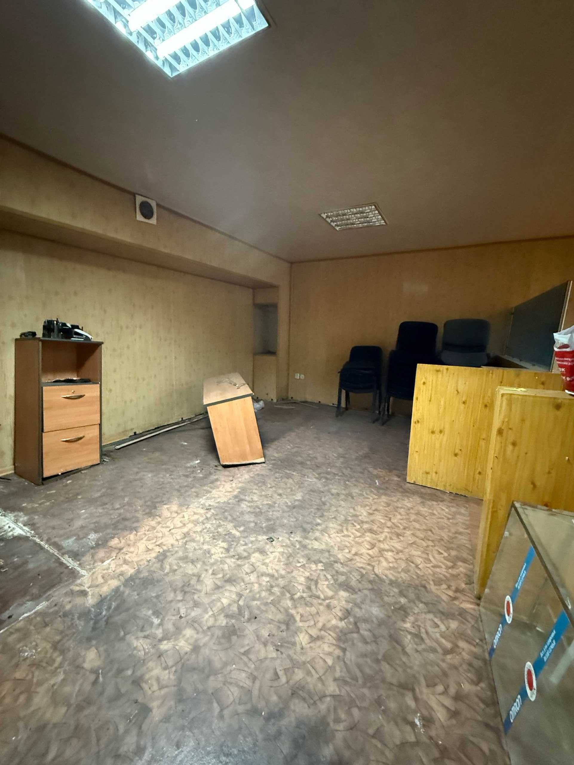 Сдаётся помещения под Офис 2801м2 Ц1 Буюк ипак йули! ор:  Бибигон  МДХ