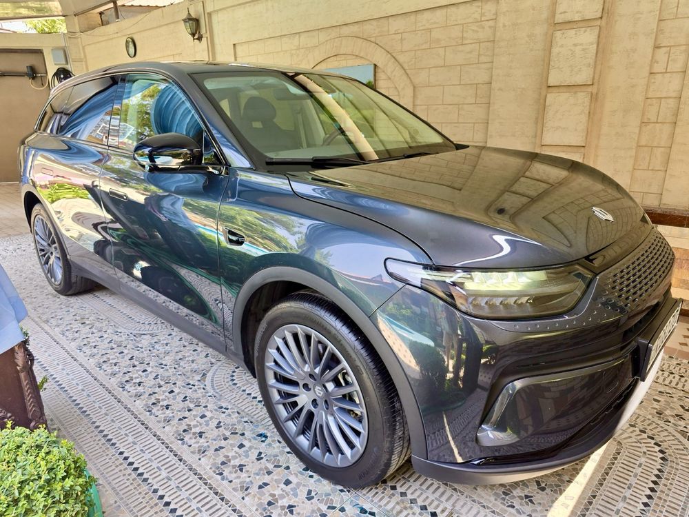 Продаю свой LEAPMOTOR C11 гибрид срочно