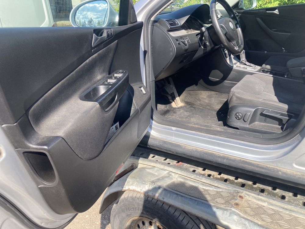 Продава се само на части Пасат 6 1.4 TSI EcoFuel 2008 год.
