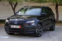Skoda Karoq SportLine/Automat/Panoramic/4x4/Fara accident/Carte service/Extra full
