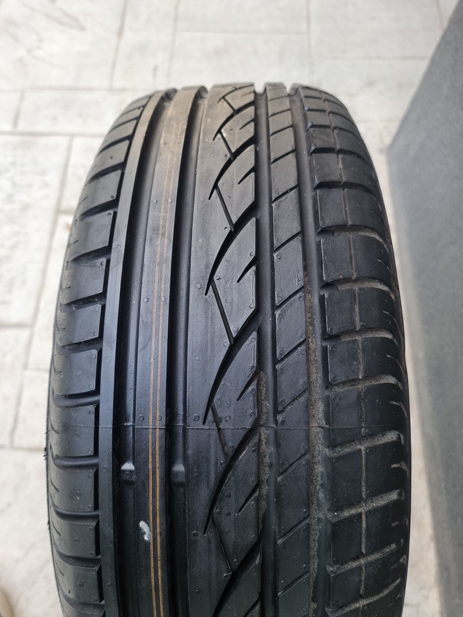 Гума с джанта 225/60/16 Continental