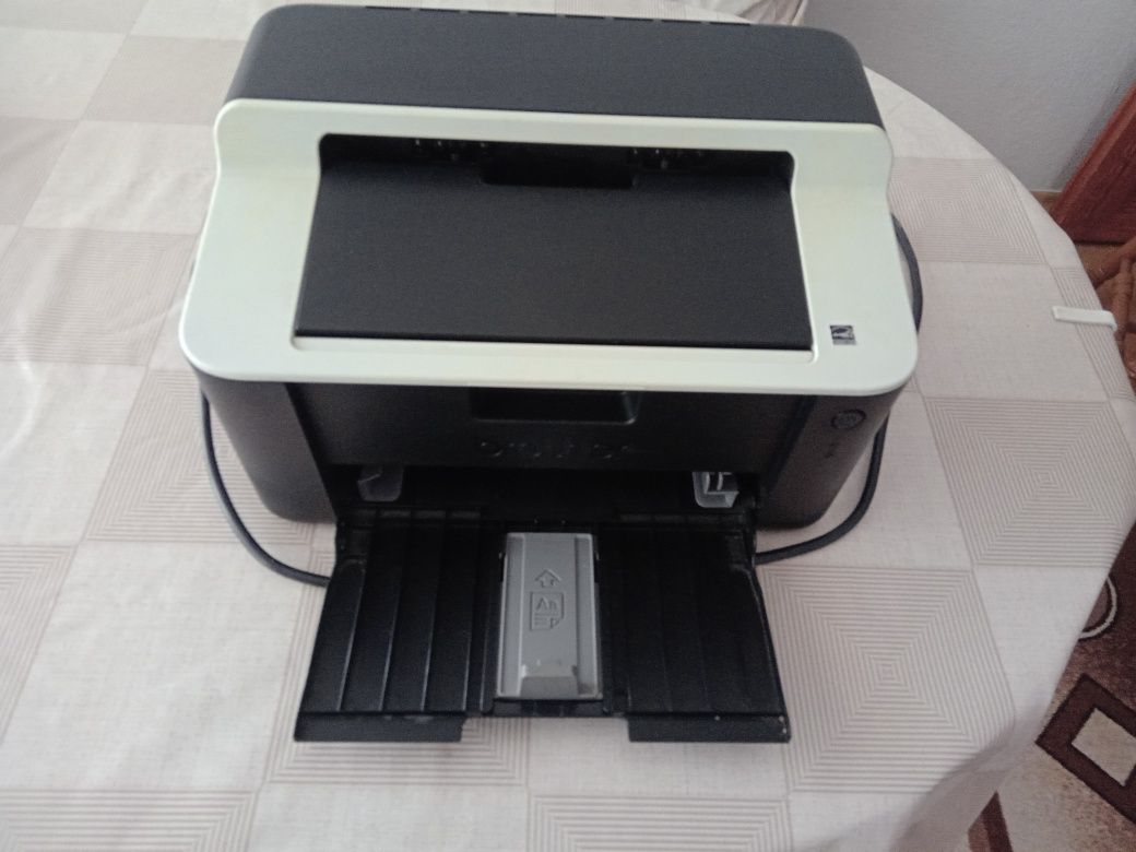 Принтер Brother HL-1112E като нов