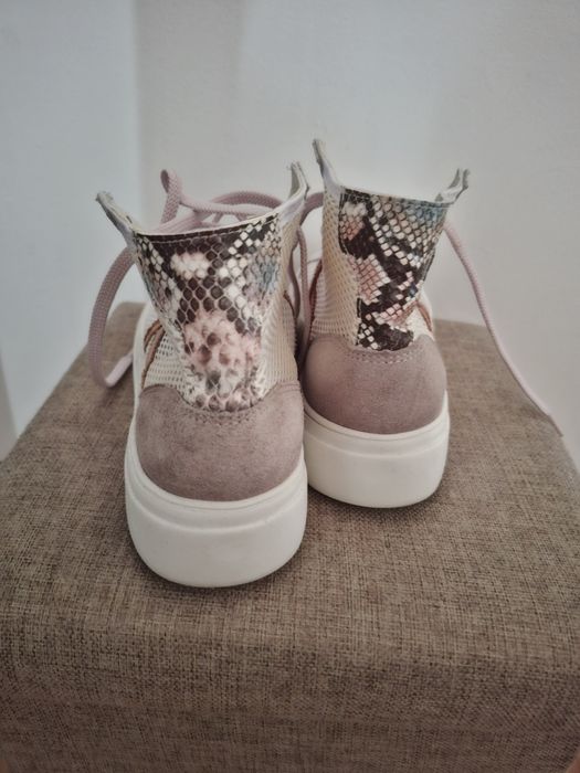 Adidași Munich X originali – mărimea 39