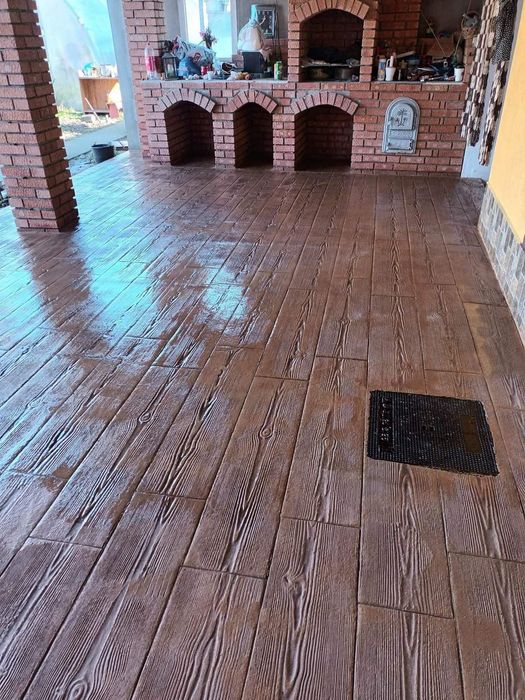 Beton amprentat 120 lei m p2 cu toate materialele incluse