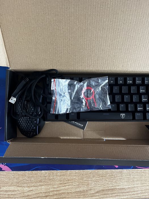 kit tastatura-mouse de gaming