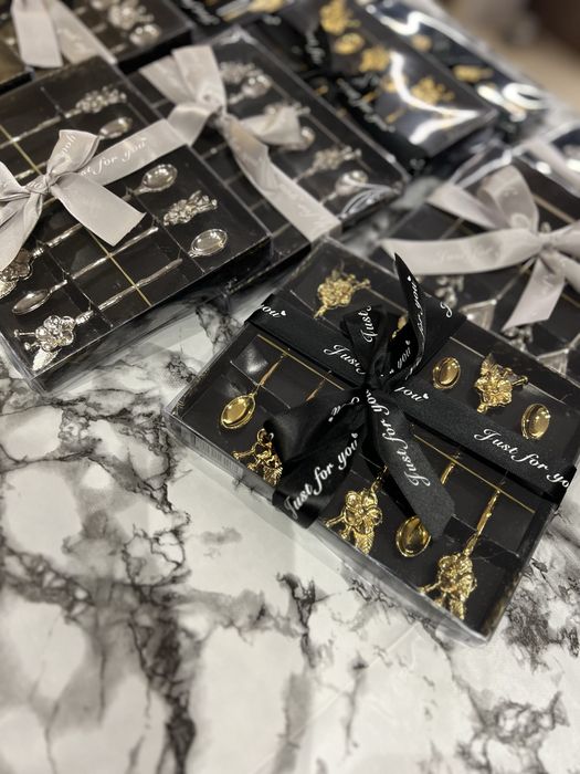 Декортивни лъжички в подаръчна опаковка