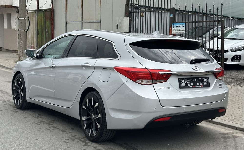 Hyundai i40 1,7 CRDI /Автоматик