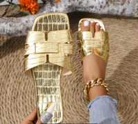 Дамски златни чехли