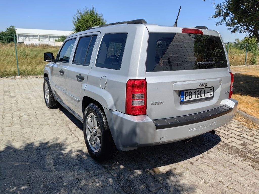 Продавам Jeep patriot