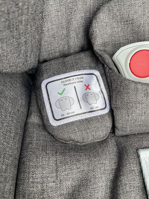 Scoică auto Cybex Z i-Size – în stare foarte bună