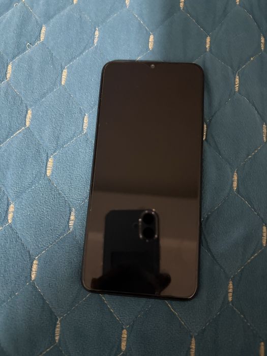 Продам      смартфон