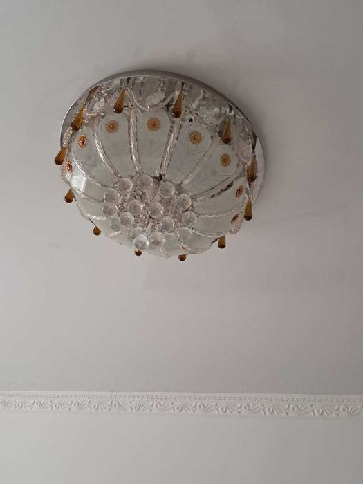 Люстра для зала бу