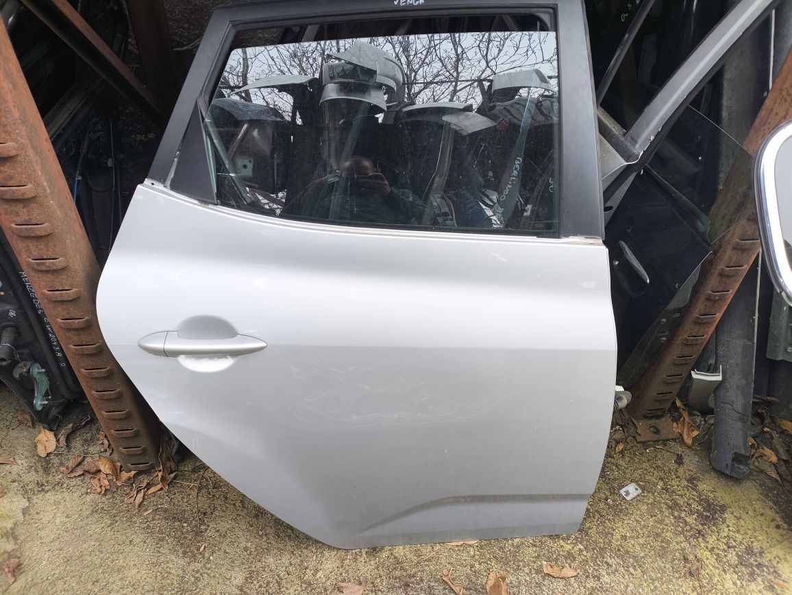 Врата за Kia Venga