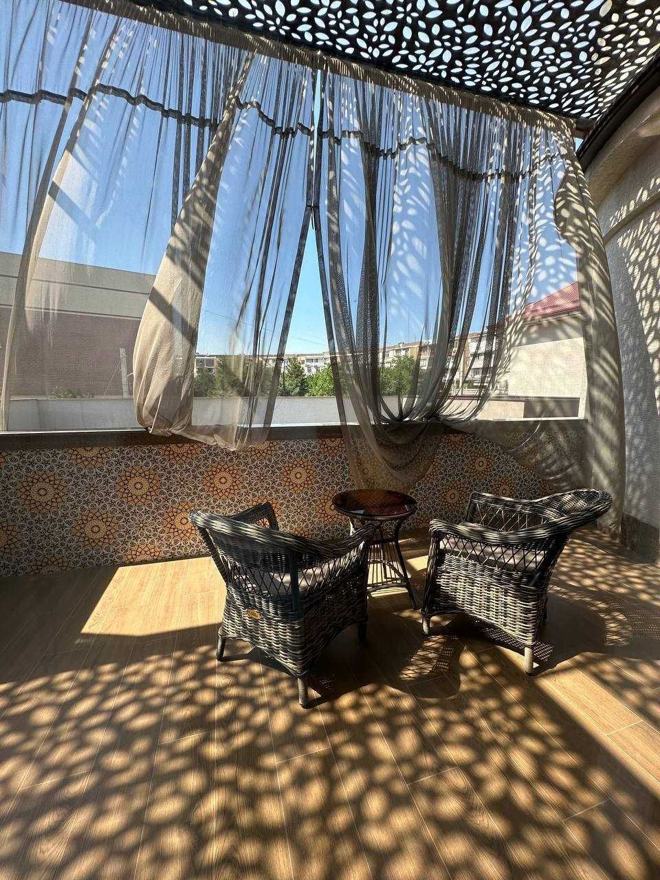 Евро дом 8 соток в новой элитной махалле, бассейн летняя кухня SPA