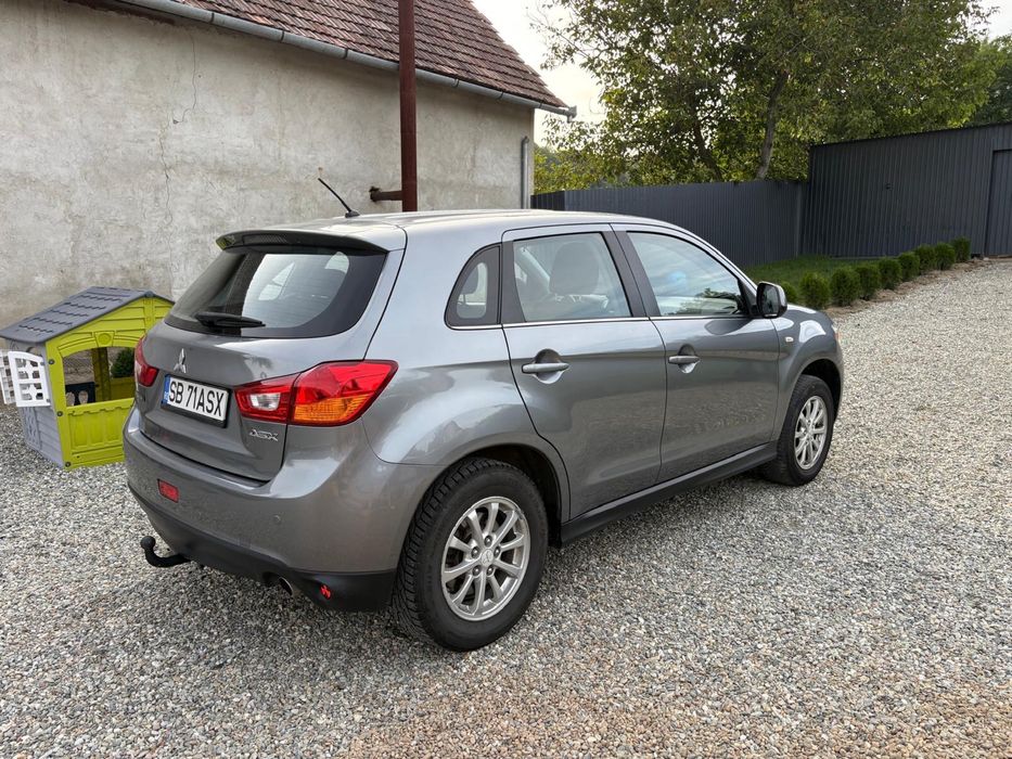 Mitsubishi Asx an 2015
