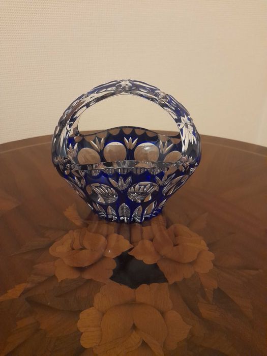 Немецкая хрустальная корзинка