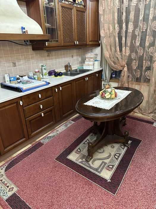 Новомосковская Продается дом Мирзо Улугбек Соток 13,6  Фасад 40м2