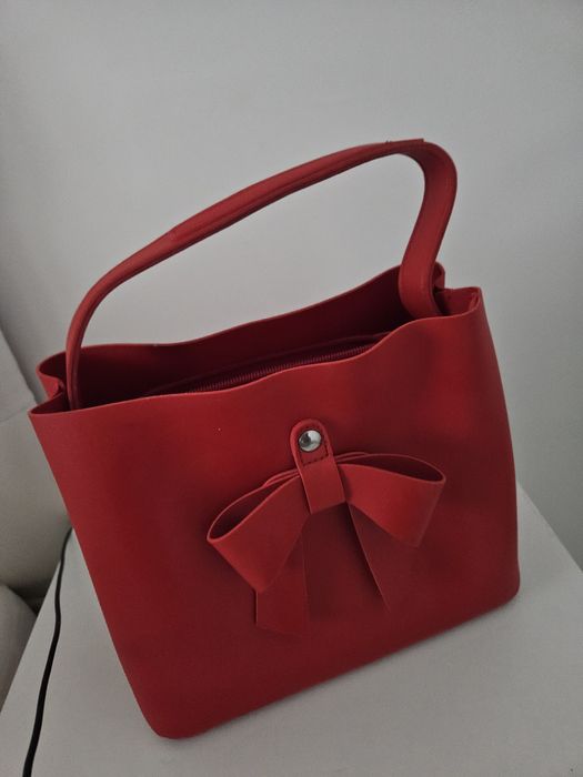 Geanta rosie cu fundita