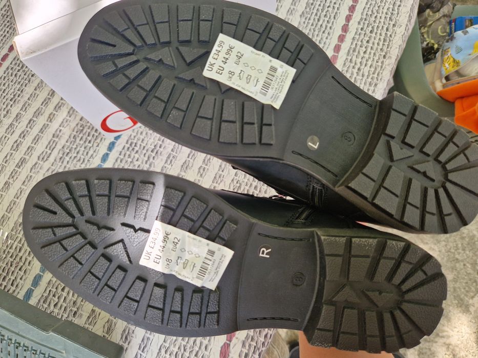 Нови мъжки боти - номер 42