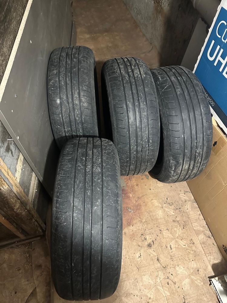 Продам шины 225/60