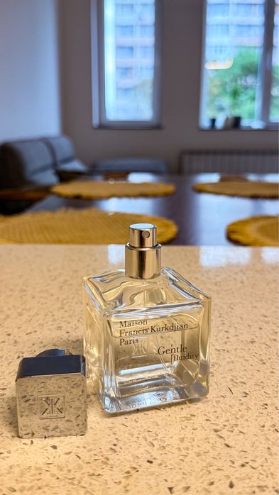 MFK Gentle Fluidity 60 мл пстатъчно количество + подарък