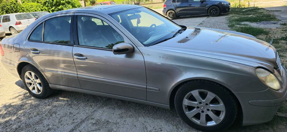 Mercedes E320 224konq 2006g