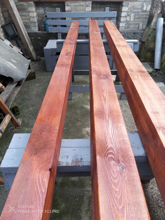 Продавам дървени греди - 12/12/3м. ,10/10/3м. ,чисто нови ,обработени