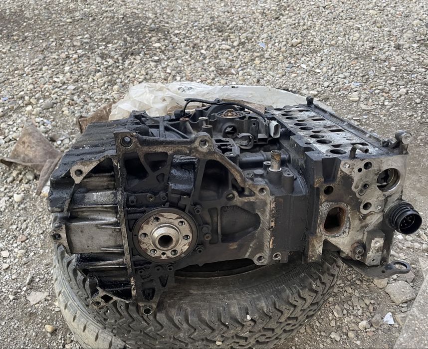 Motor defect, passat B6, BKP, 140cp, an 2008