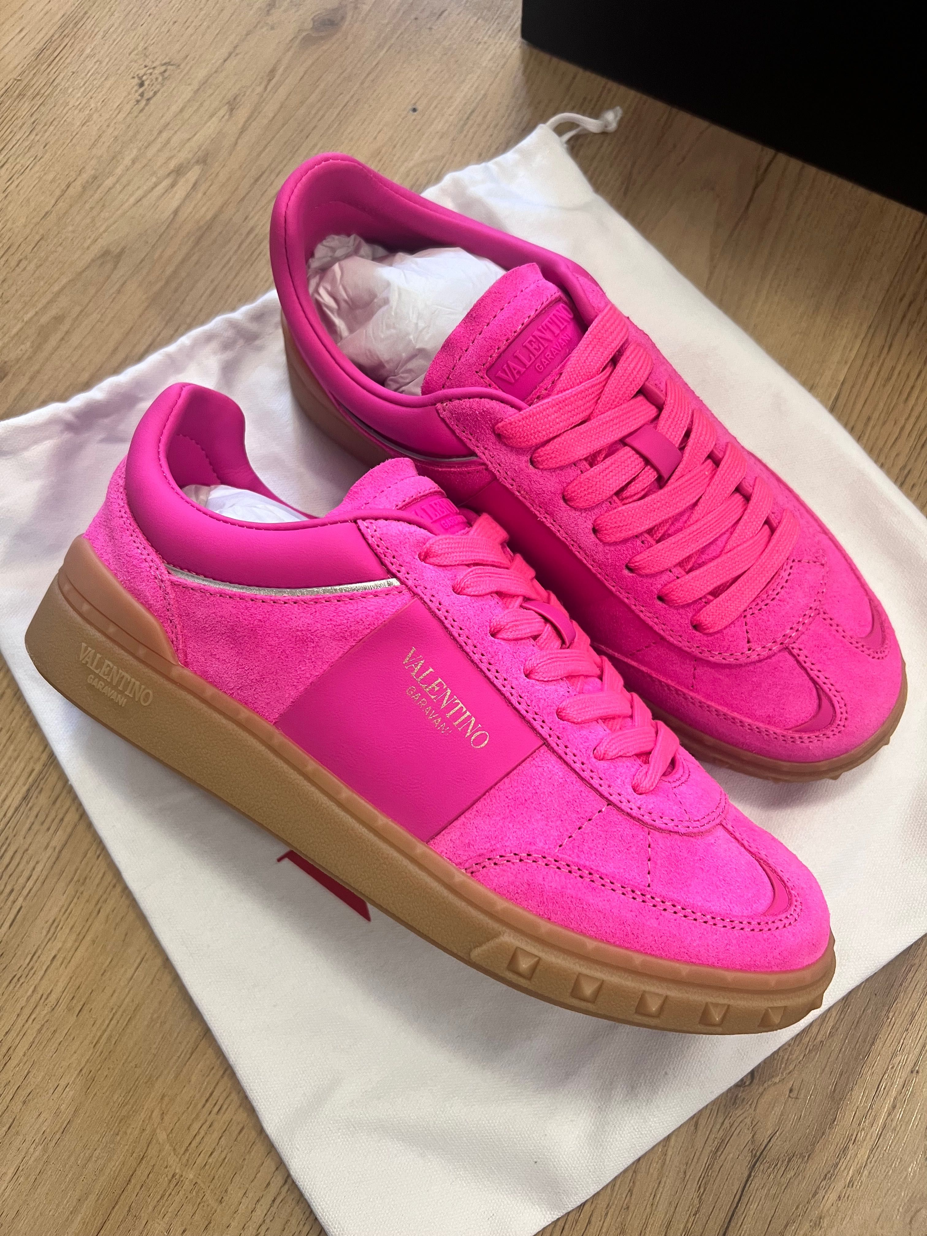 Маратонки valentino