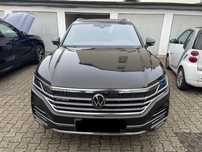 Volkswagen Touareg Primul proprietar; stare perfectă; complet echipat