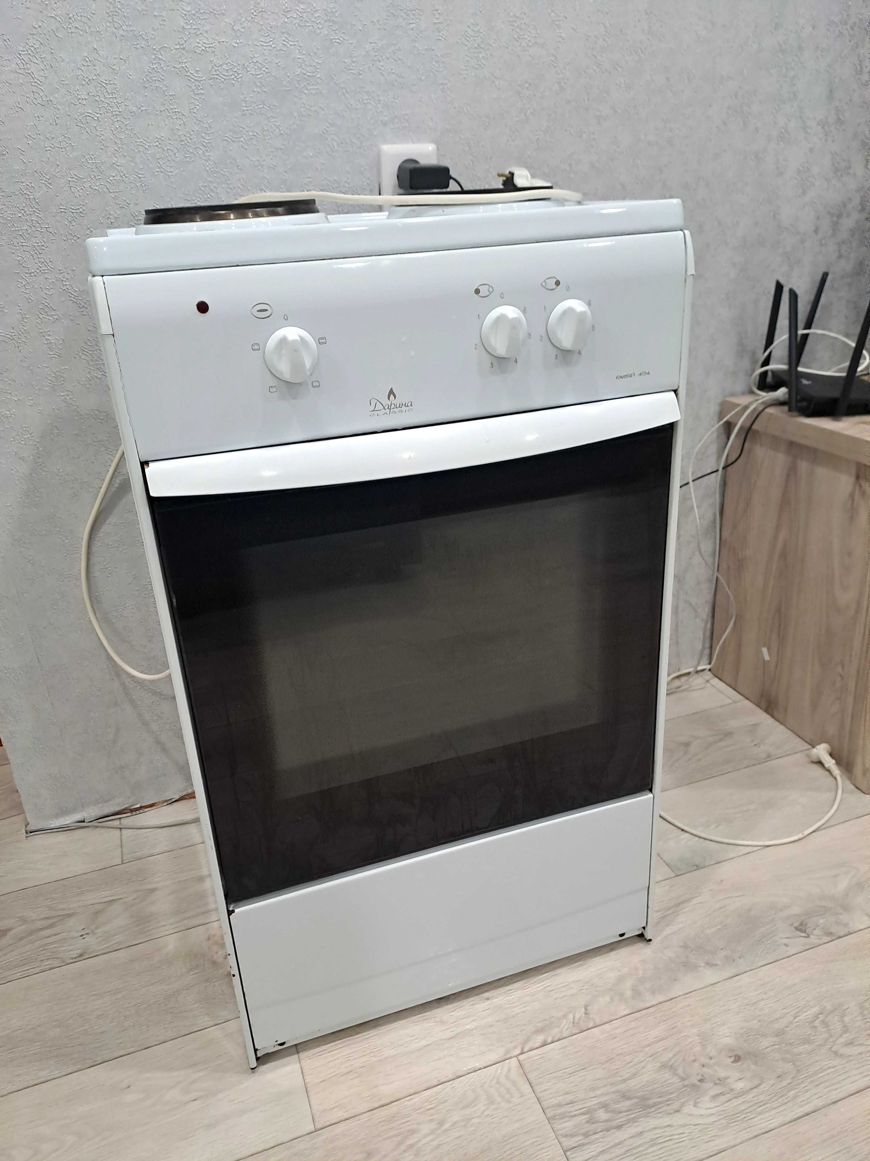 Продам двухкомфорочную плиту Дарина