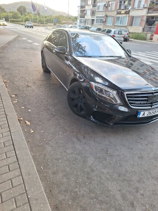 бартер за комбиниран багер