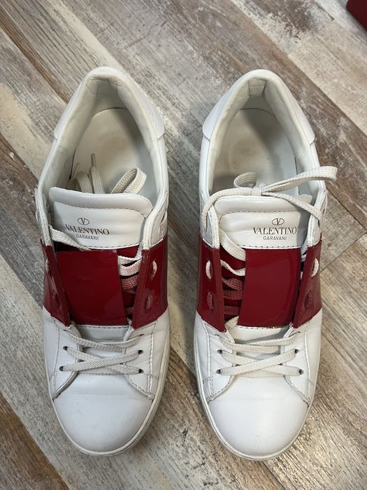 Valentino Garavani 39 н