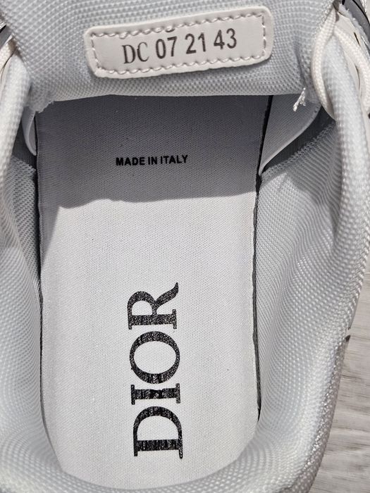 vand dior b30 noi