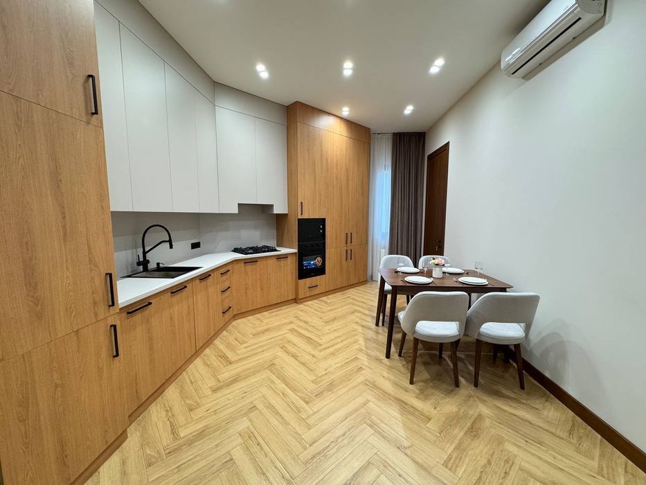 Продается 1в2 ком квартира, ЖК Сайрам, ор-р: Breadly, 45 м²