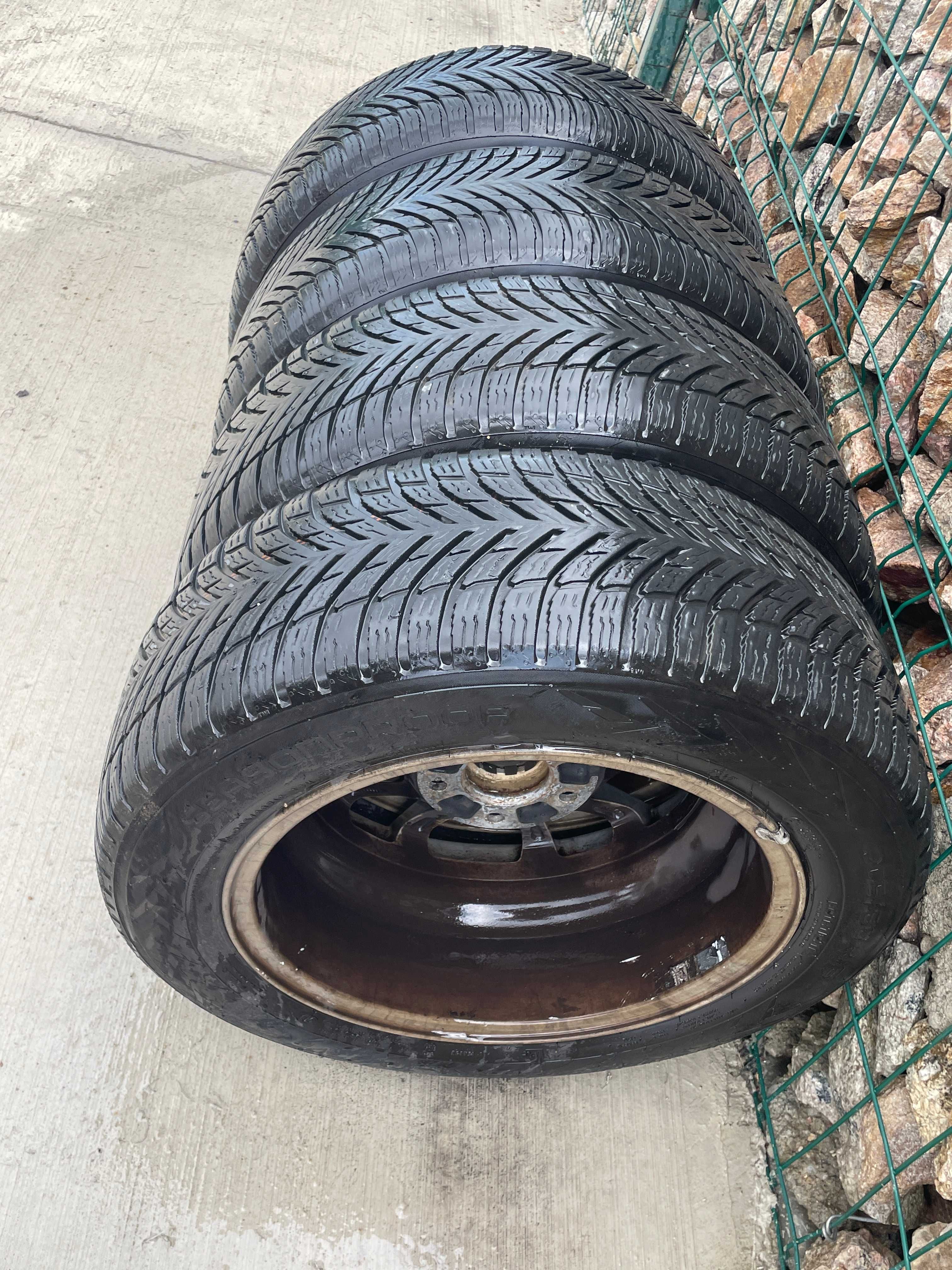 Jante originale 16" style 390 anvelope Bmw seria 3 F30/F31, 4 F36