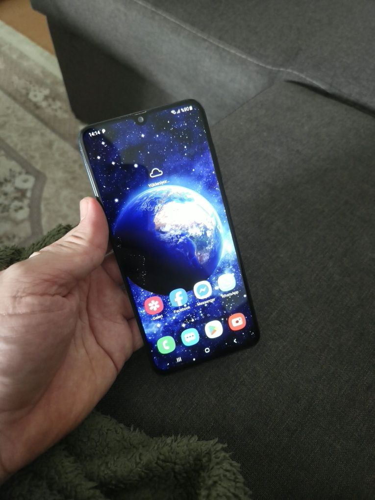 Samsung galaxy a70
