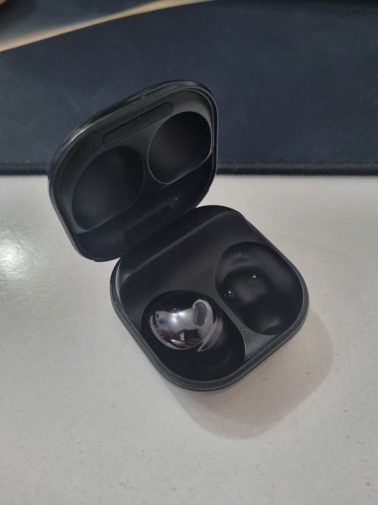 Galaxy buds 2, без одного наушника