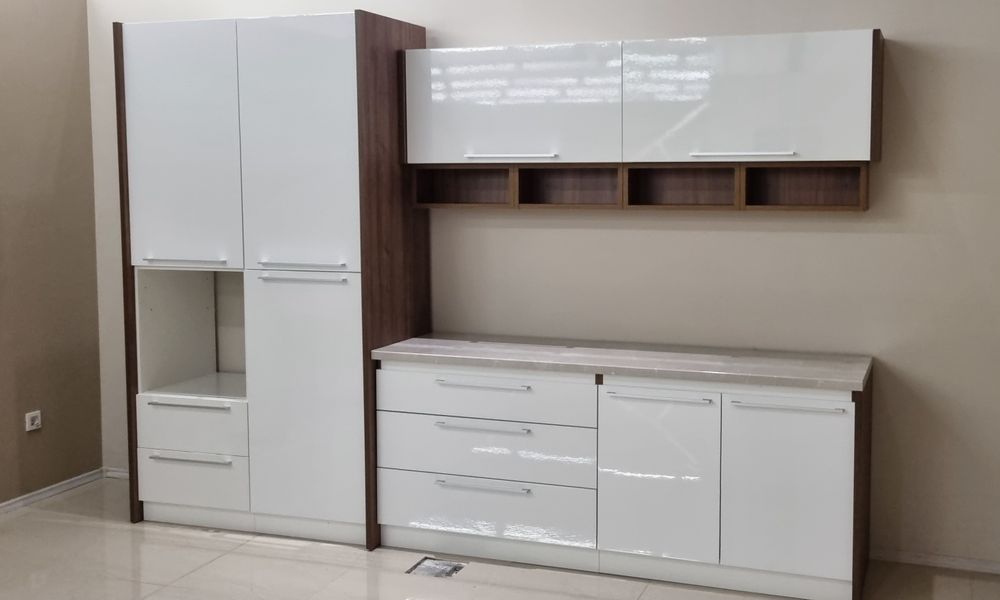 Mobila de bucatarie noua 3.22 ml