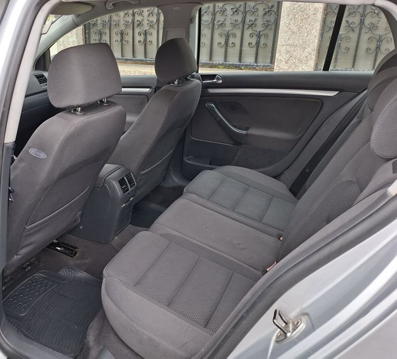 vw golf 5 2.0tdi 140cp 6+1trepte stare excelentă proprietar