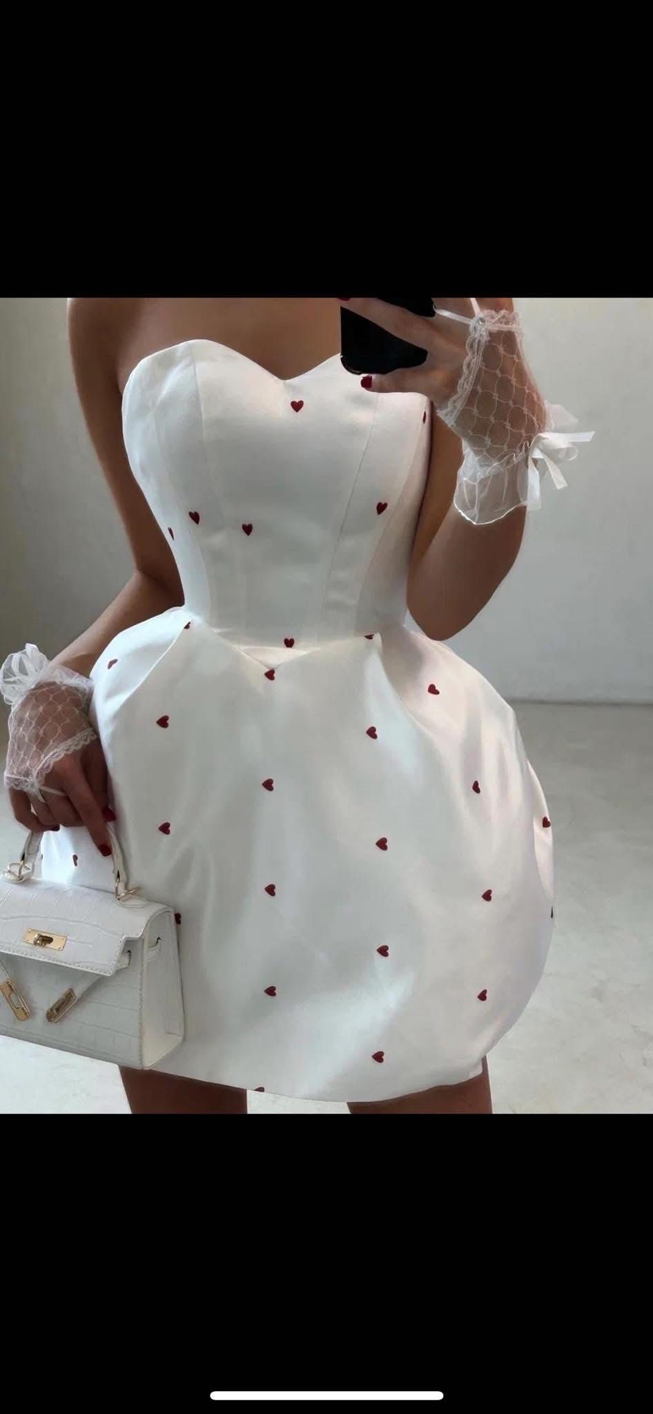 Сатенена кукленска рокличка