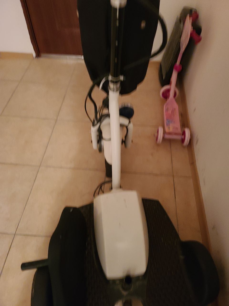 Electric scooter электрична триколка