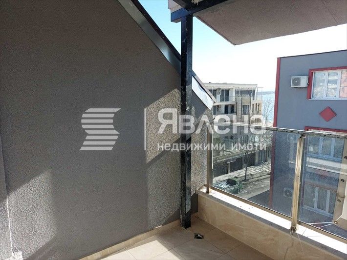 Продава се Двустаен апартамент в Приморско - 72 кв.м за 1223 €/кв.м - Снимка #4